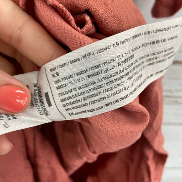 Abercrombie & Fitch S Mauve Short Sleeve Open Back Pocket Romper - Picture 9 of 9